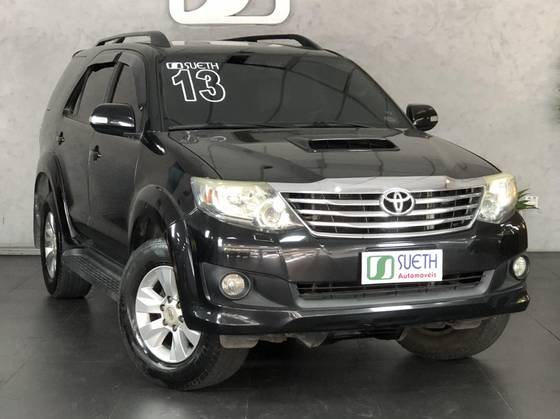 TOYOTA HILUX SW4 3.0 SRV 4X4 16V TURBO INTERCOOLER DIESEL 4P AUTOMÁTICO